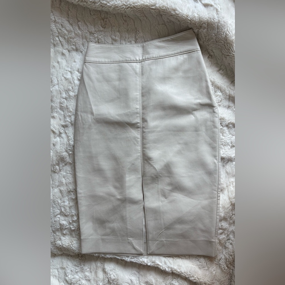 Babaton Cream Pencil Skirt